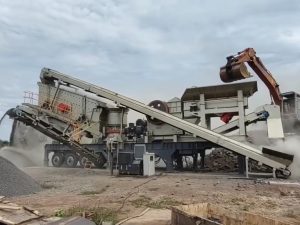 What types of mobile stone crushers with an output of about 50-80 tons per hour are there?